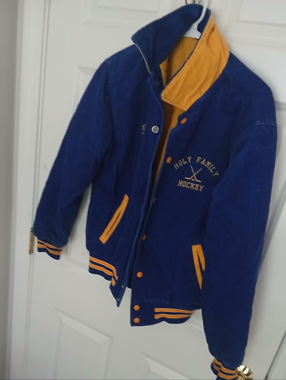 Rennok High School Holy Family  Hockey Jacket Size S (36-38)